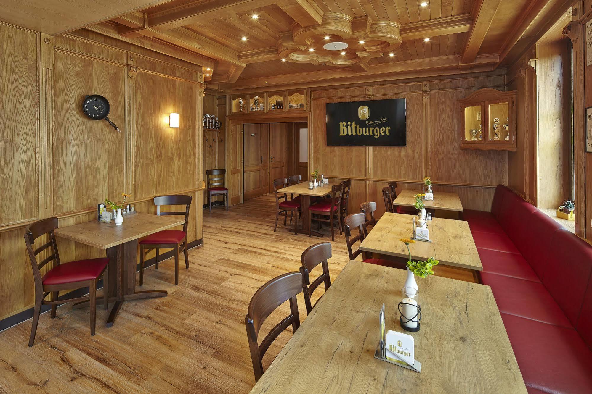 فندق Haus Hubertus Winterspelt المظهر الخارجي الصورة